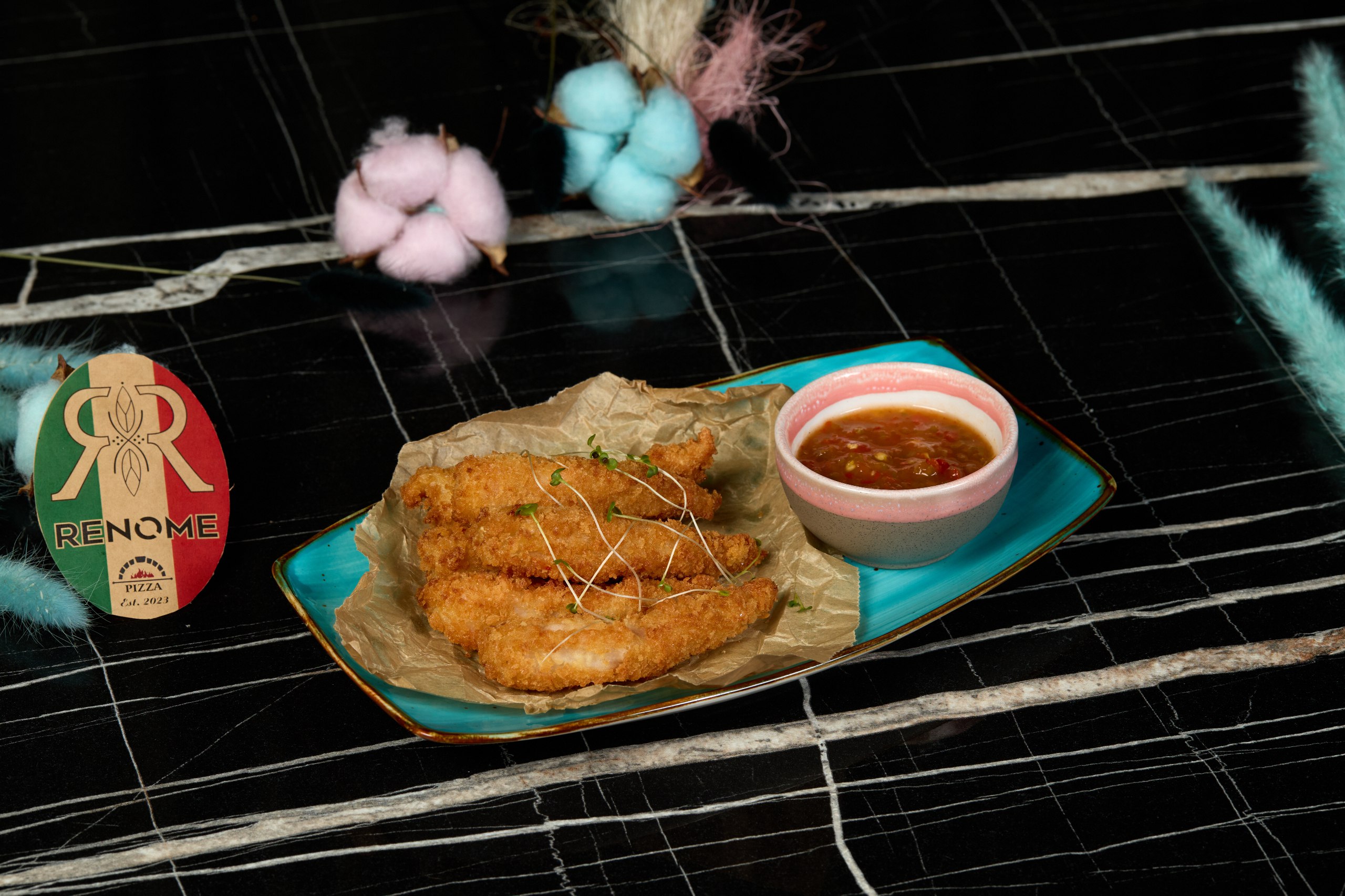 Cârnăciori de pui cu cartofi