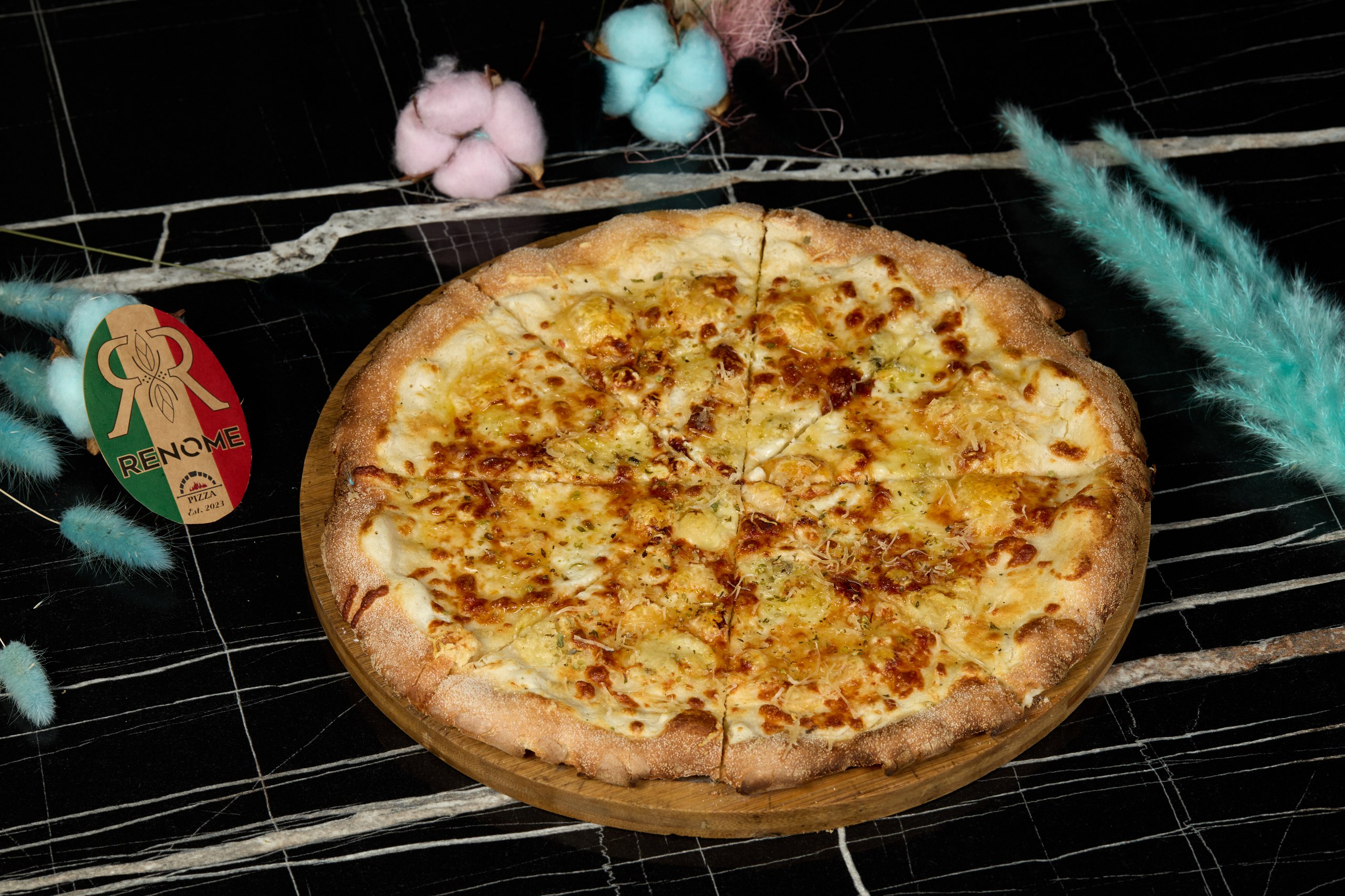 Pizza Quattro Formaggi