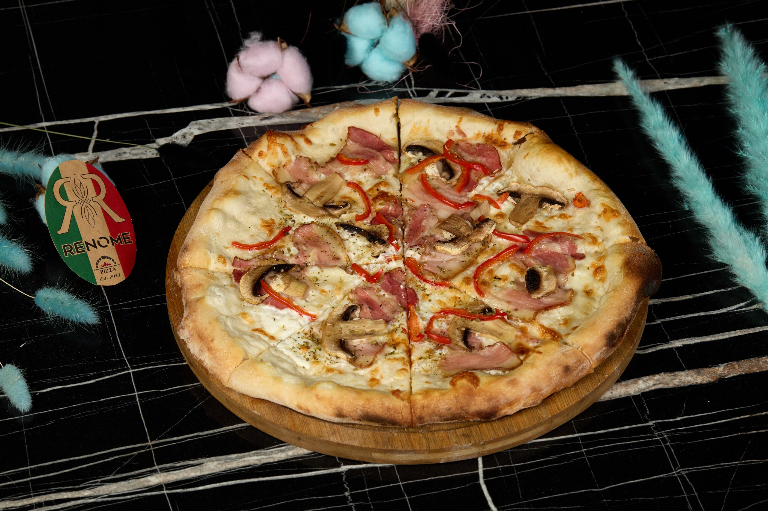 Pizza Bavareză