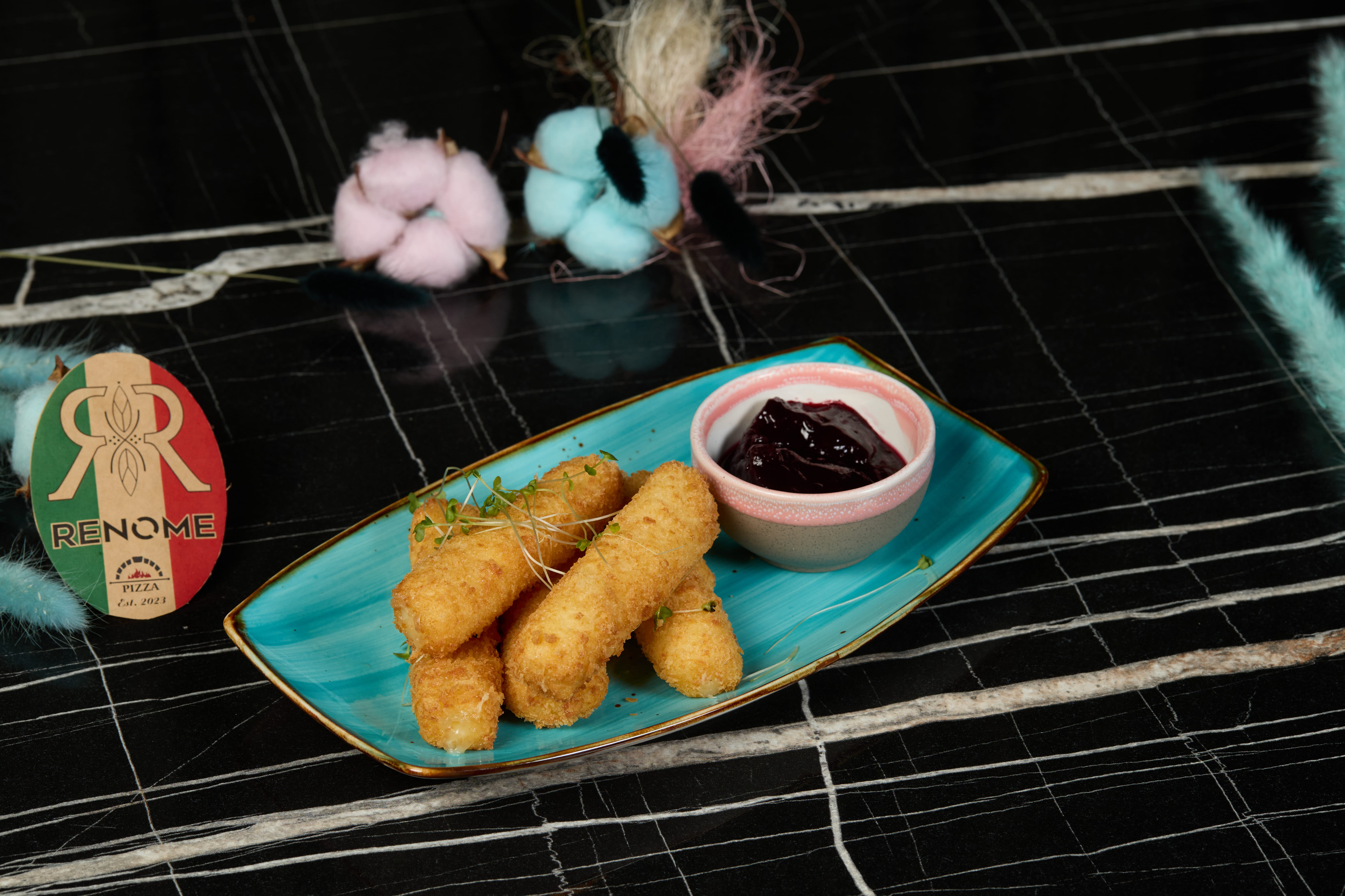 Cașcaval pane cu gem de fructe